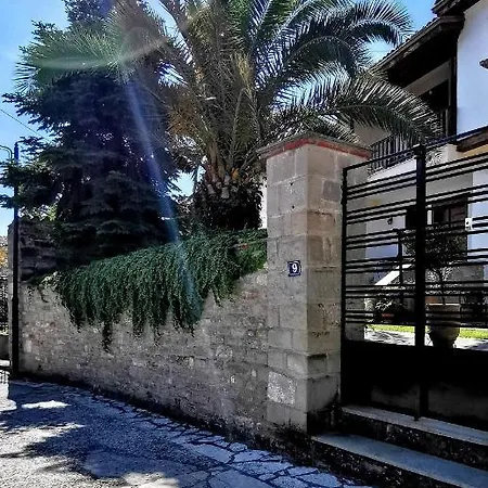 παραδοσιακή κατοικία-παλιά πόλη * Τρίκαλα